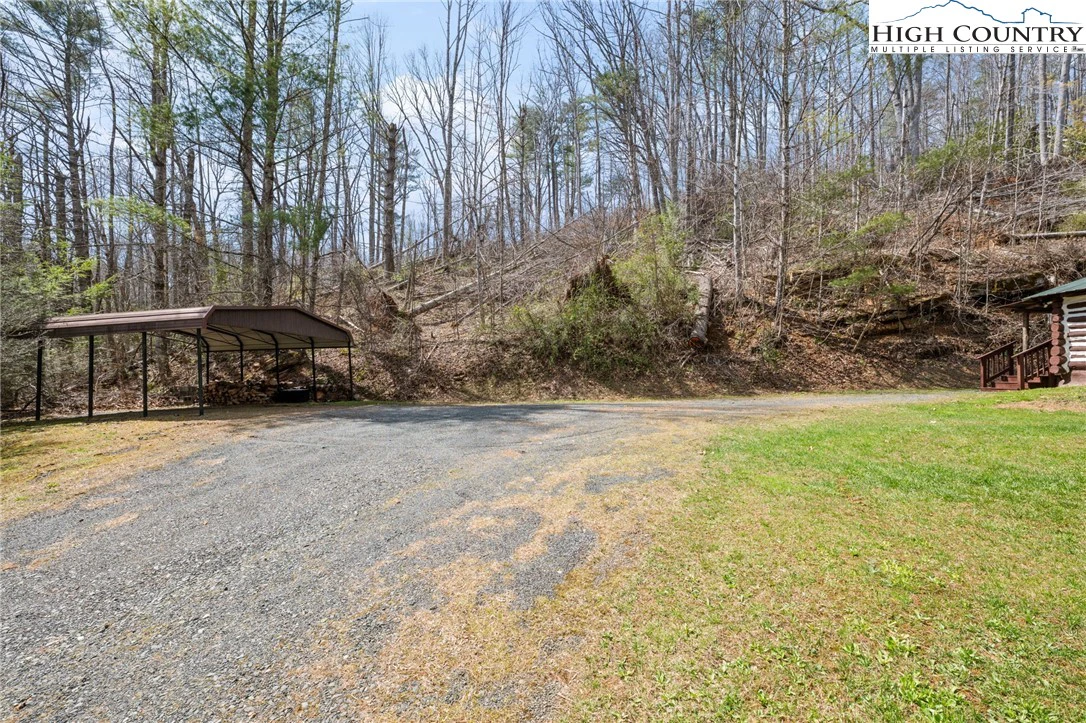 Image number 8 for the current listing