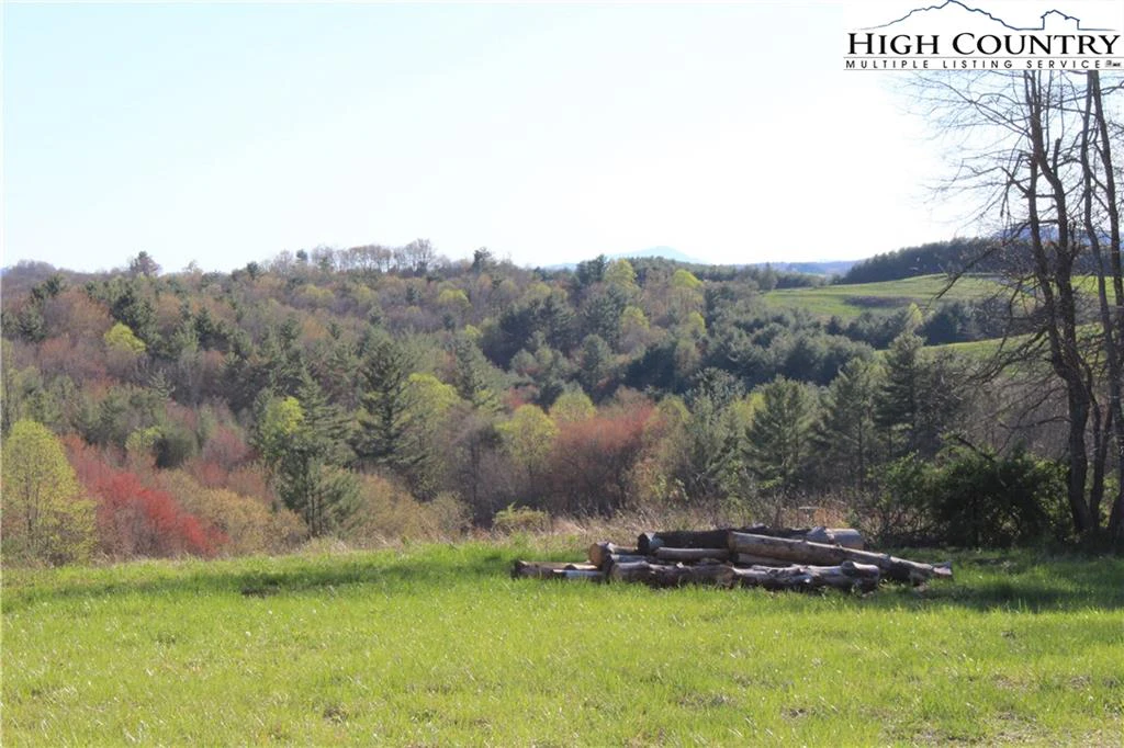 Image number 21 for the current listing