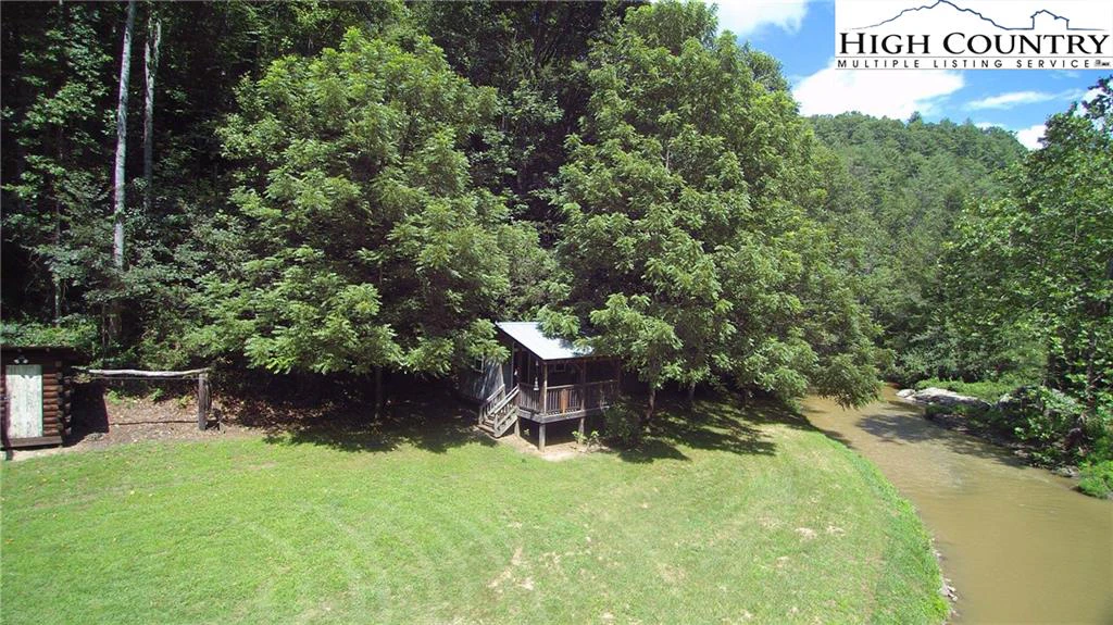 Image number 16 for the current listing