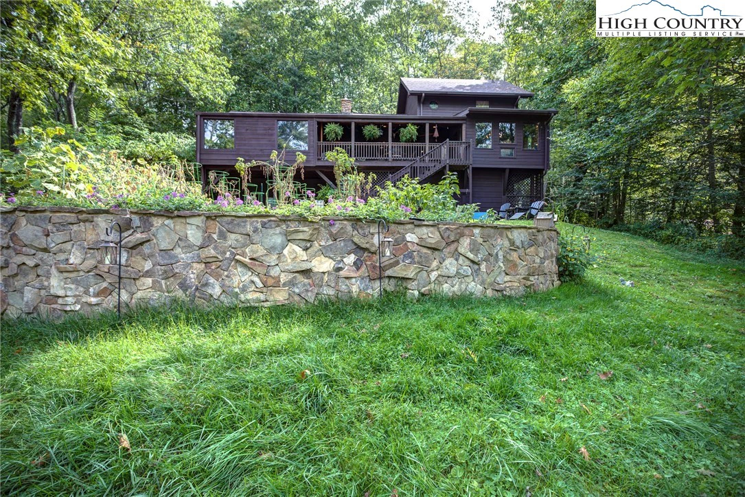 Image number 21 for the current listing
