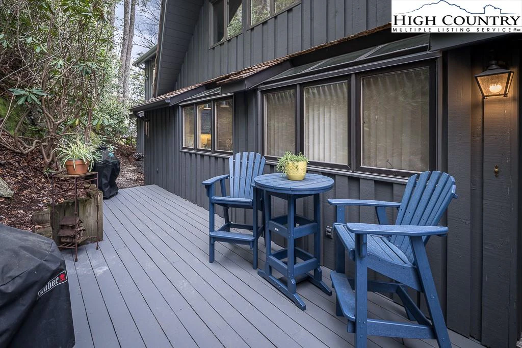 Image number 6 for the current listing