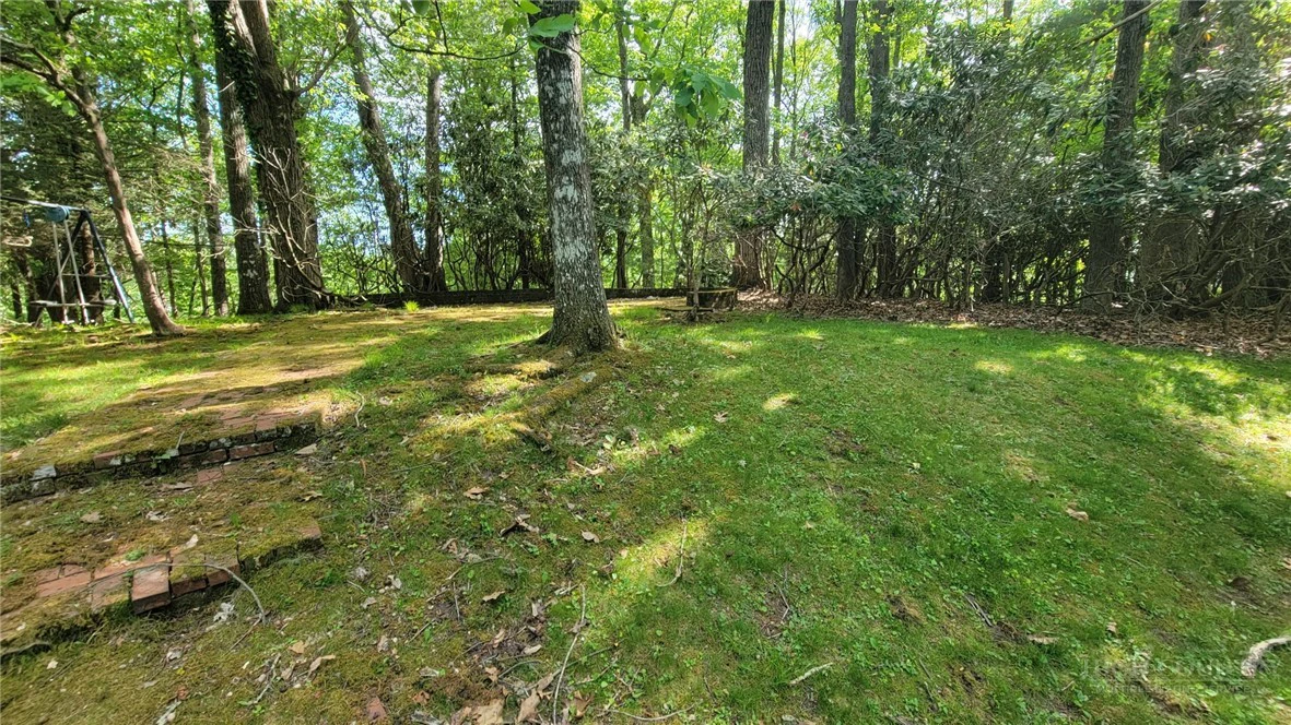 Image number 19 for the current listing