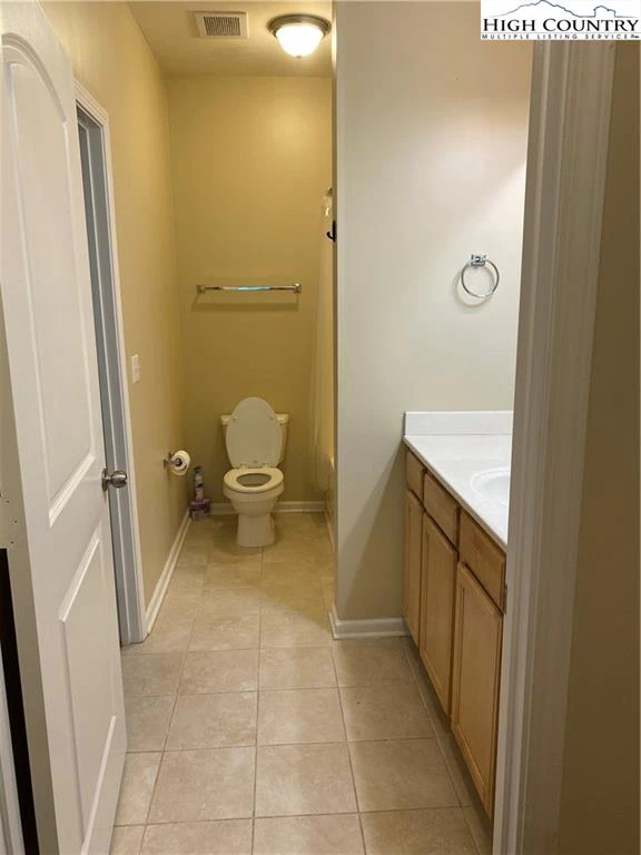 Image number 12 for the current listing