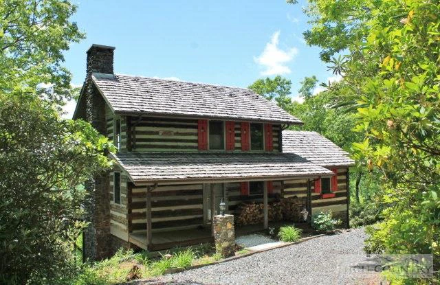 Image number 28 for the current listing
