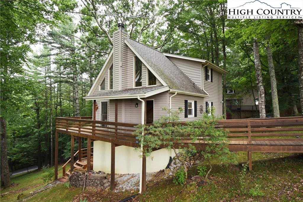 Image number 1 for the current listing