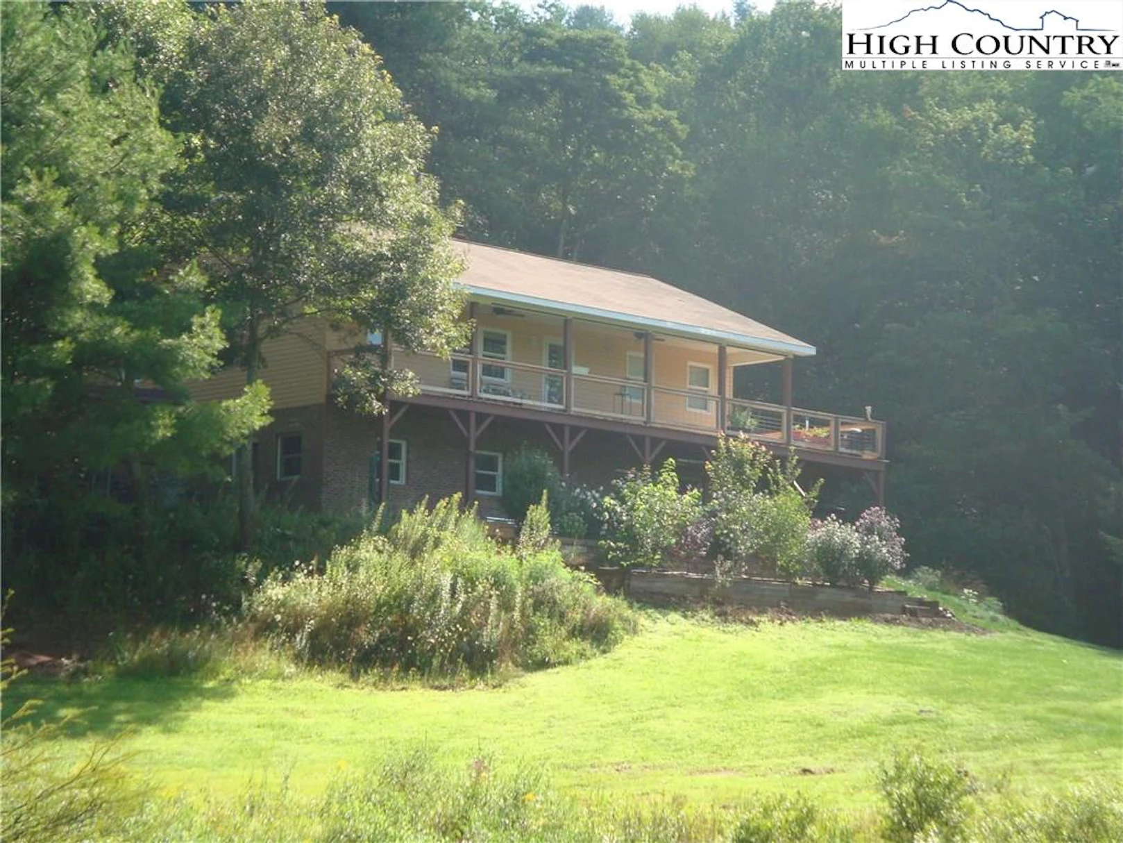Image number 28 for the current listing