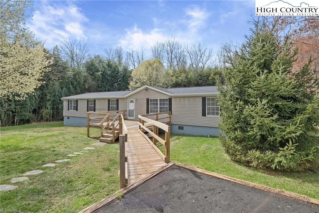 Image number 21 for the current listing