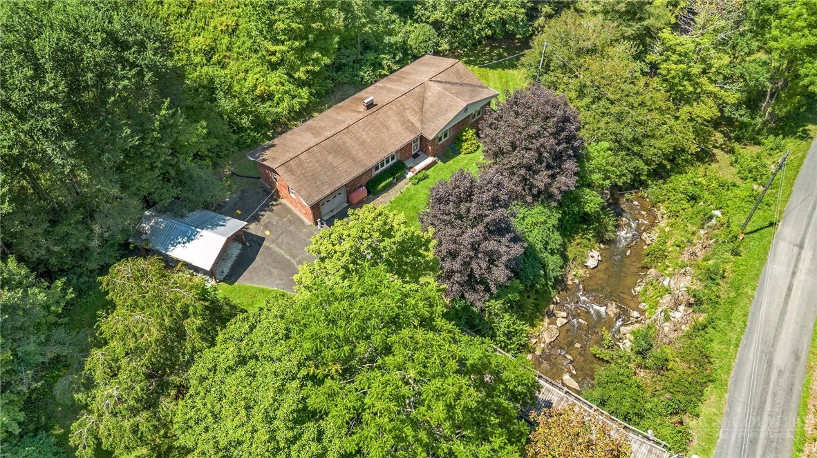 Image number 2 for the current listing