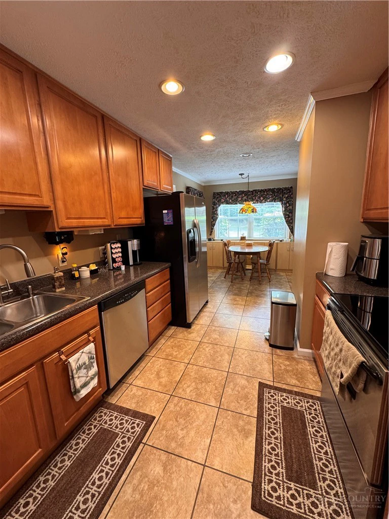 Image number 9 for the current listing