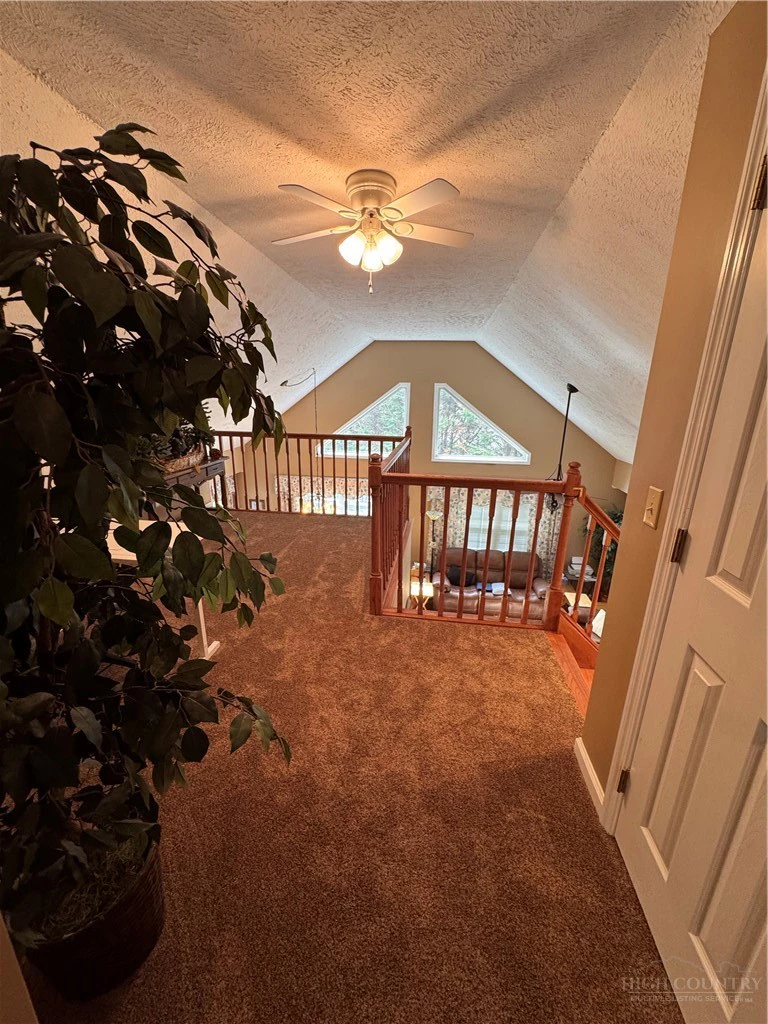 Image number 21 for the current listing