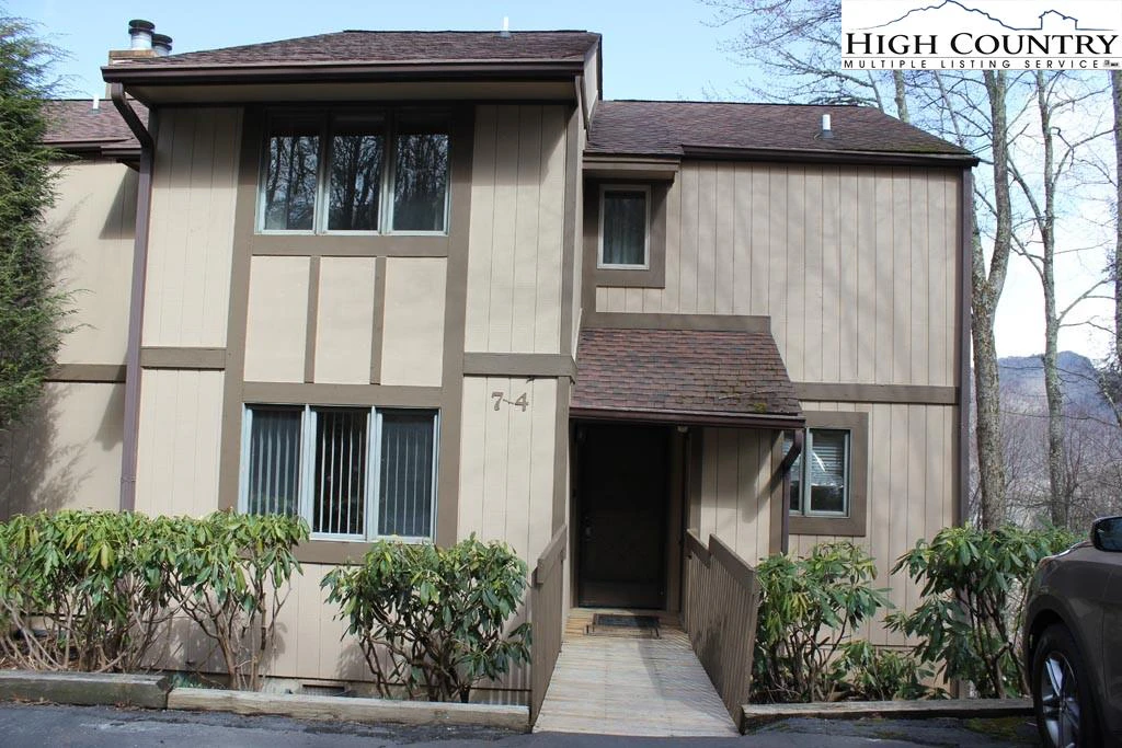 Image number 21 for the current listing