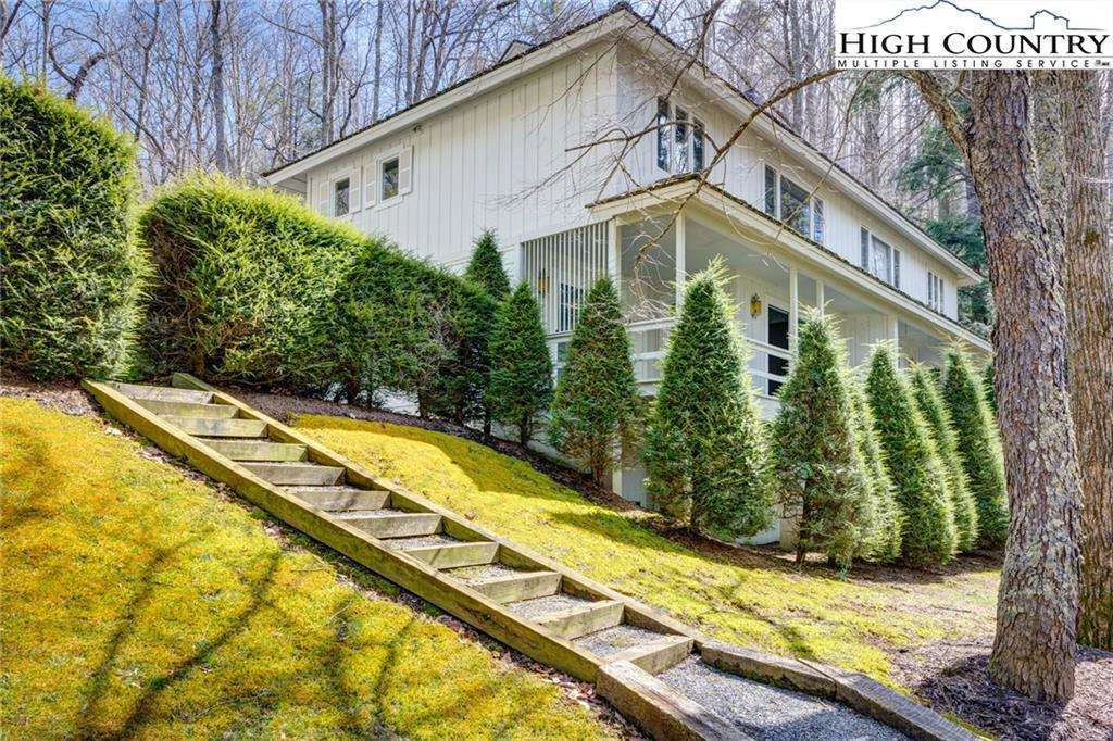 Image number 6 for the current listing