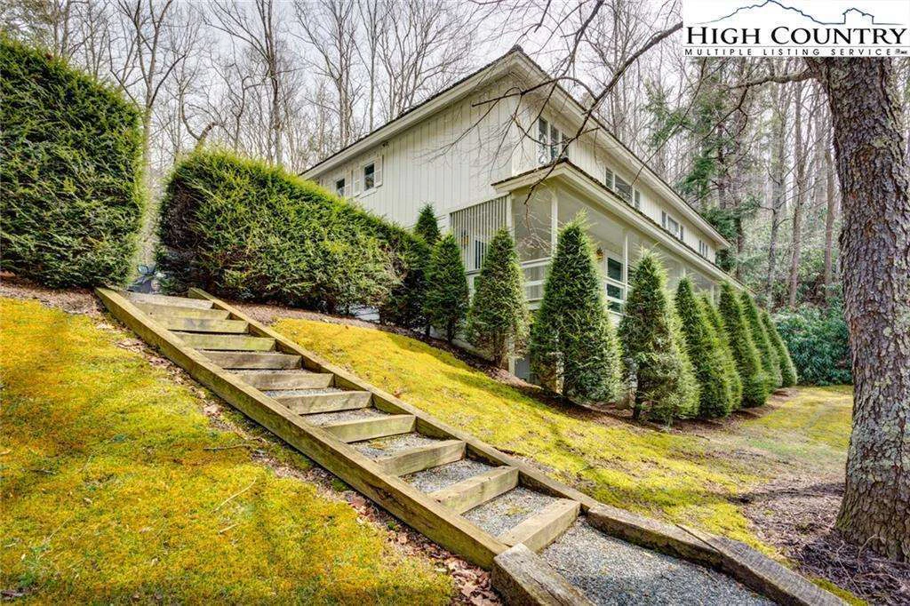 Image number 8 for the current listing