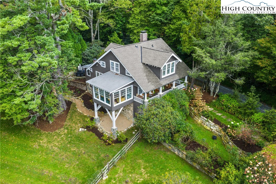 Image number 19 for the current listing