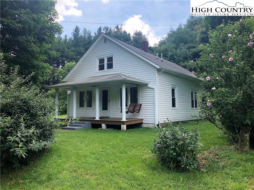 Image number 1 for the current listing