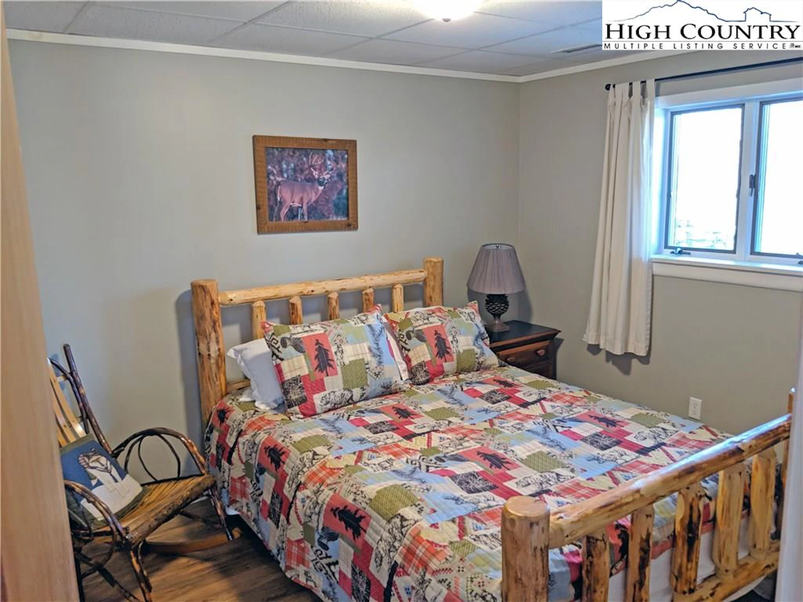 Image number 7 for the current listing