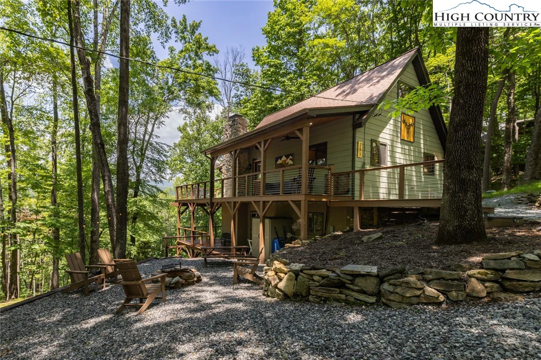 Image number 21 for the current listing
