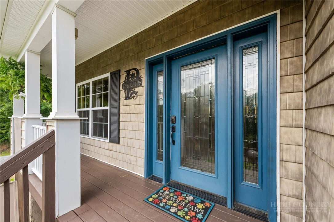 Image number 4 for the current listing