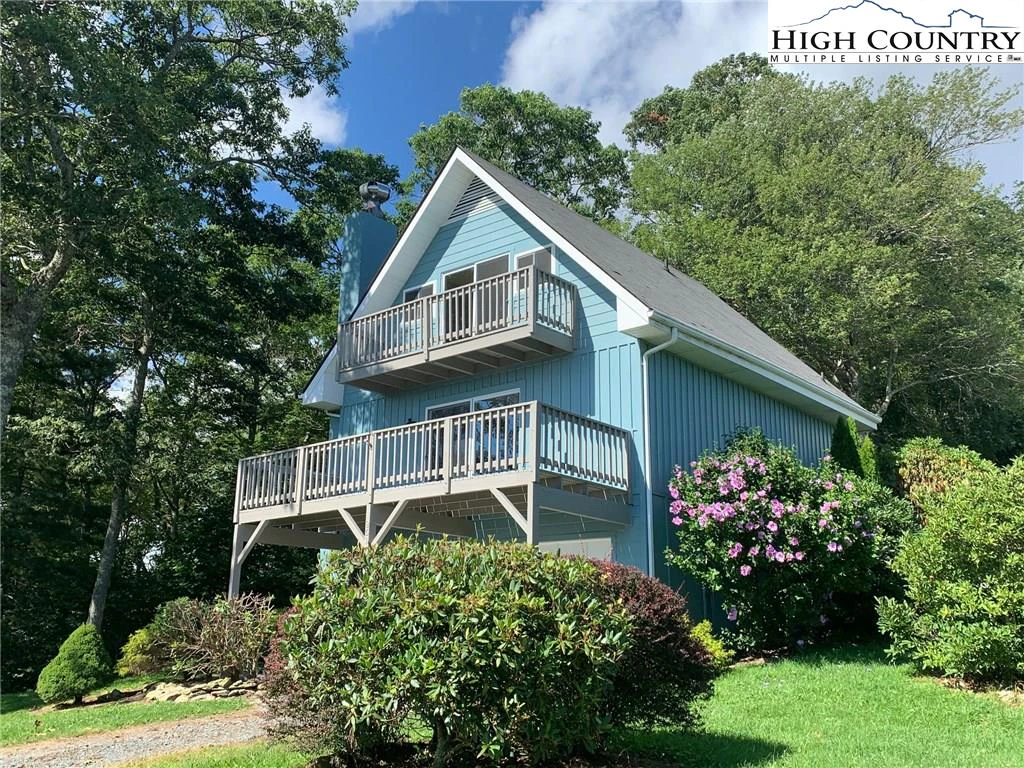 Image number 1 for the current listing