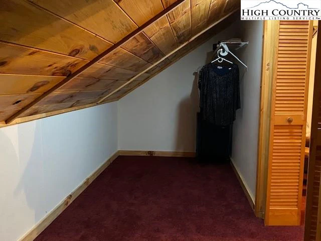 Image number 11 for the current listing