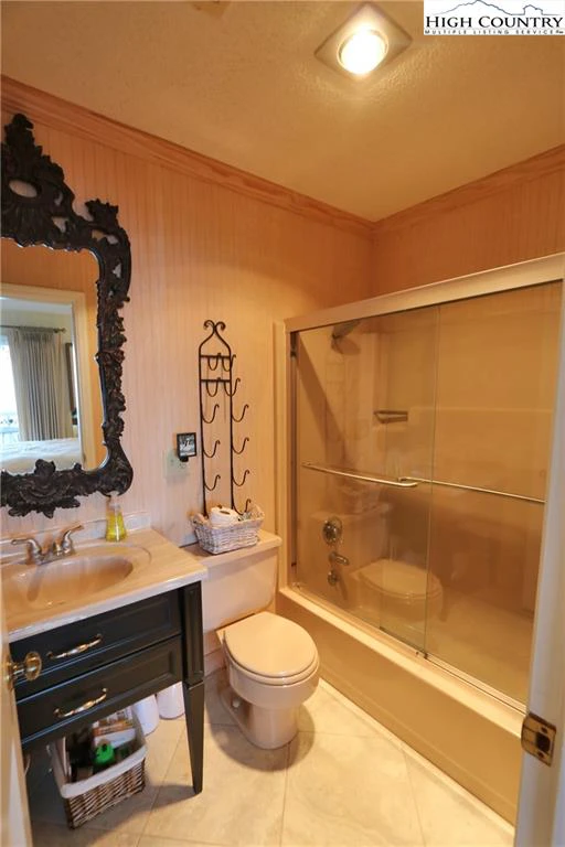 Image number 14 for the current listing