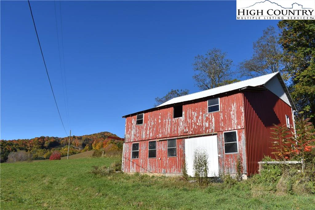 Image number 23 for the current listing