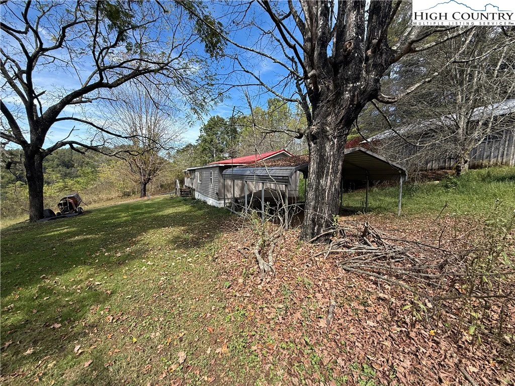 Image number 4 for the current listing