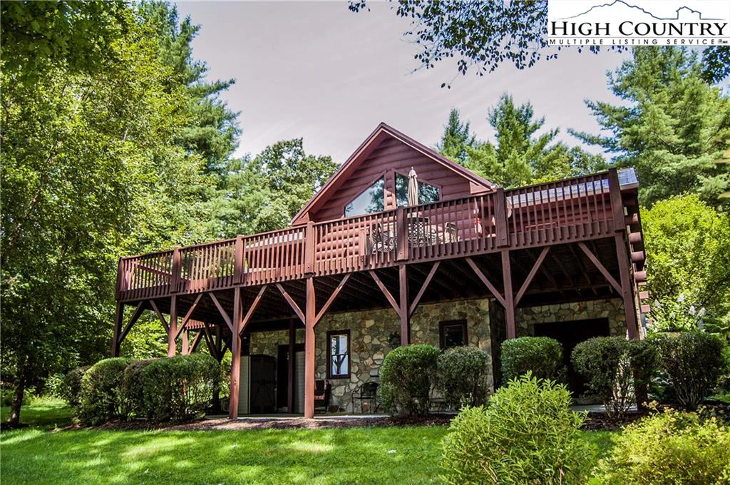 Image number 1 for the current listing