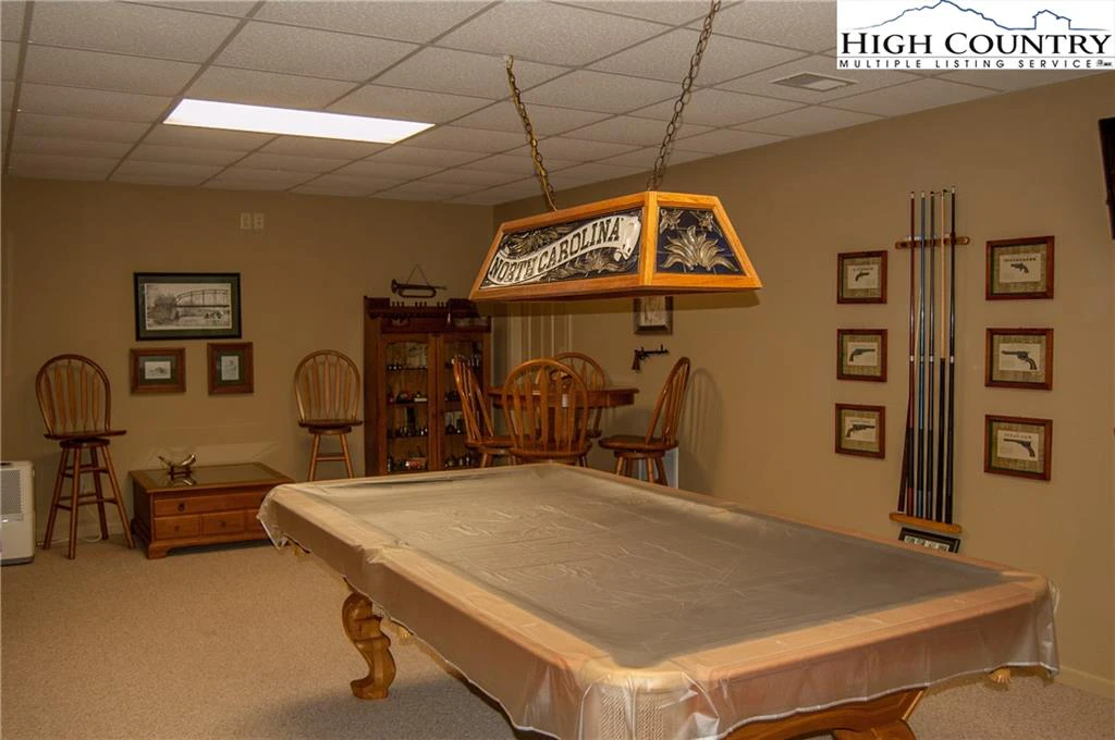 Image number 6 for the current listing
