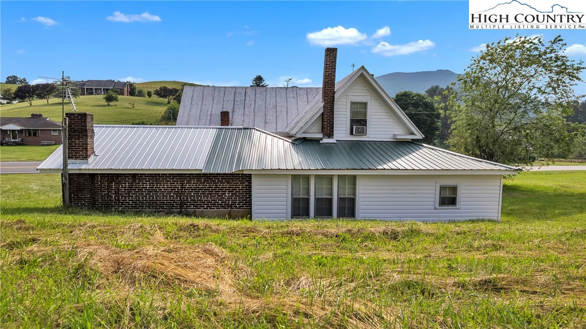 Image number 9 for the current listing