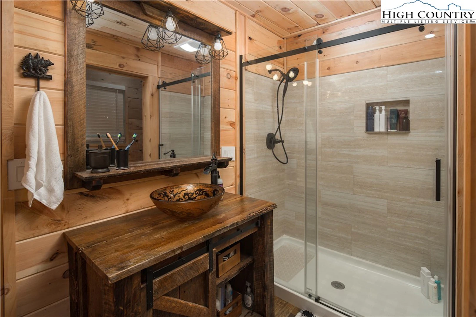 Image number 2 for the current listing