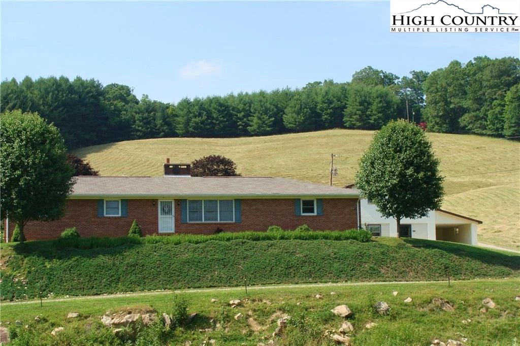 Image number 1 for the current listing