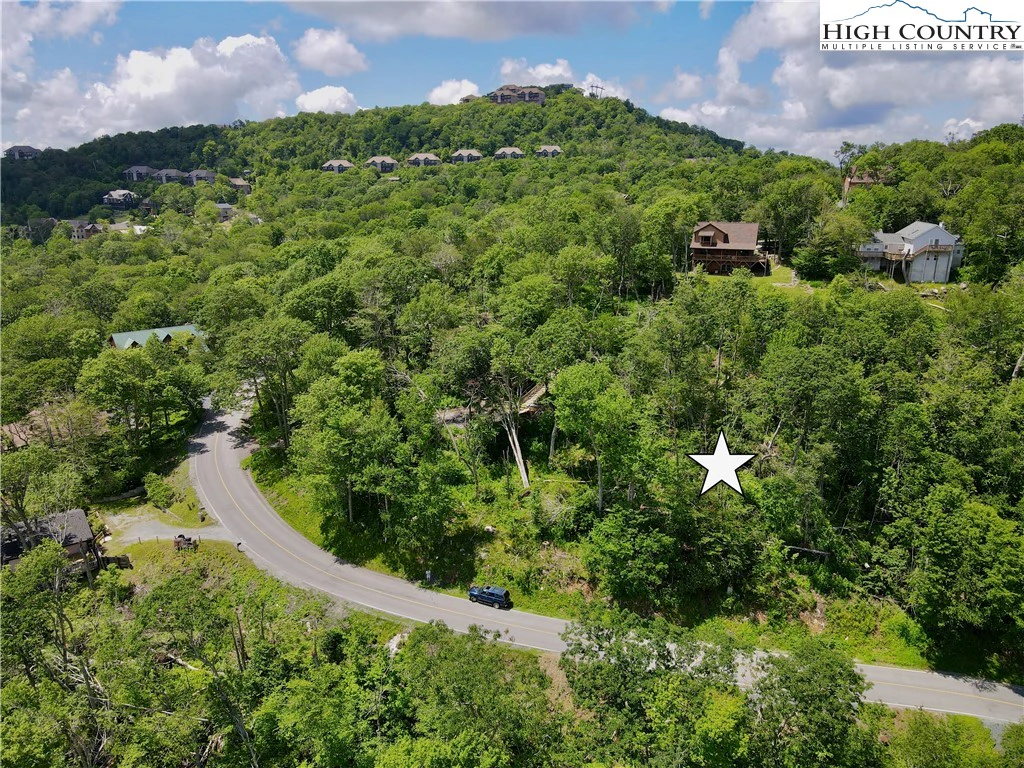 Image number 16 for the current listing