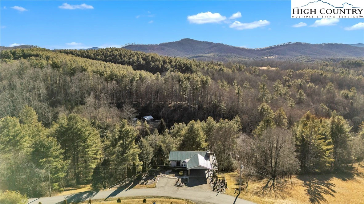 Image number 20 for the current listing