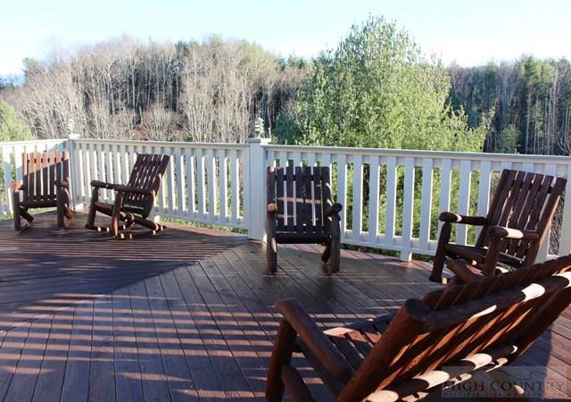 Image number 10 for the current listing