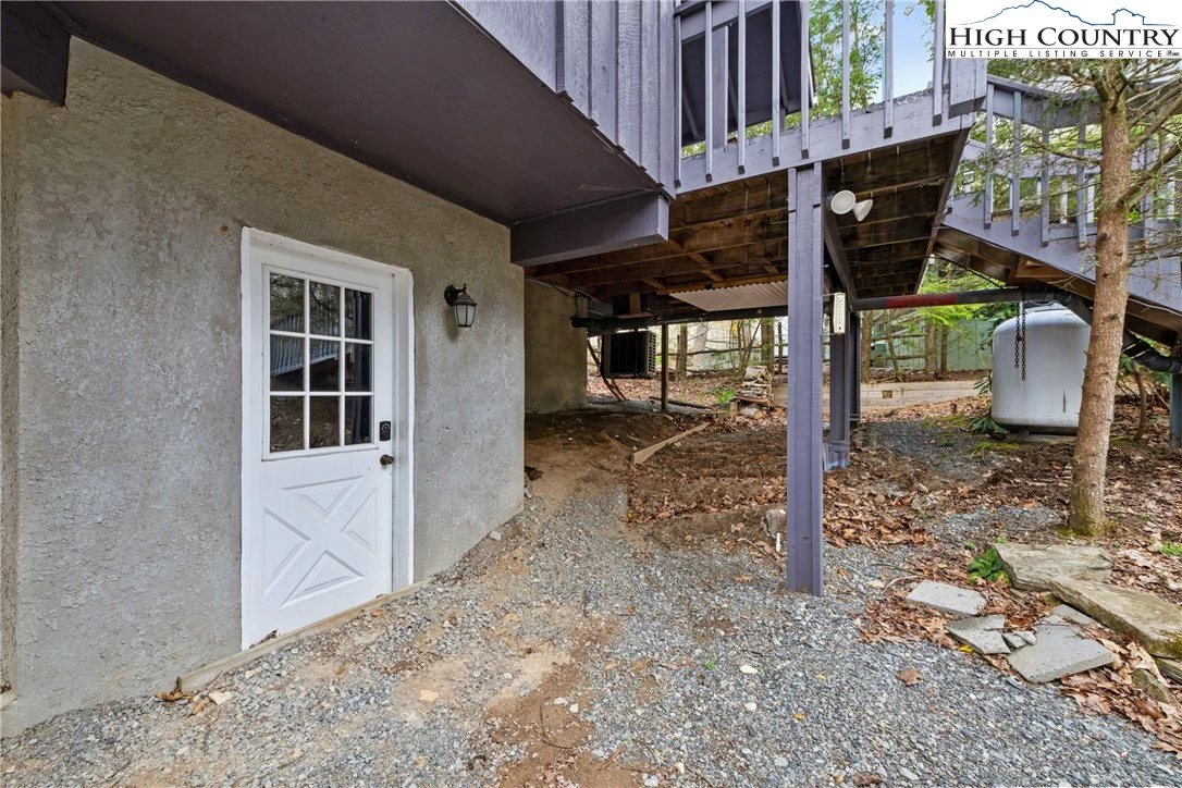 Image number 7 for the current listing