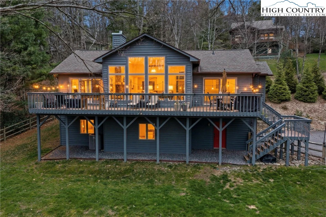 Image number 12 for the current listing