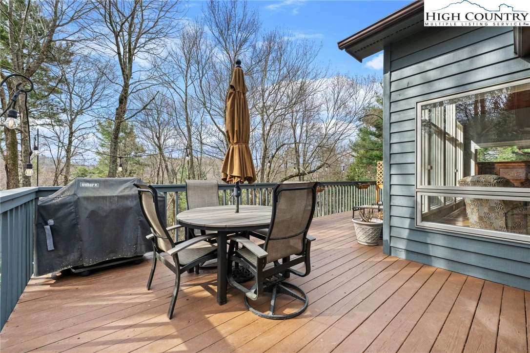 Image number 5 for the current listing