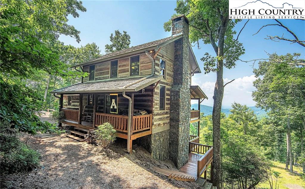 Image number 1 for the current listing