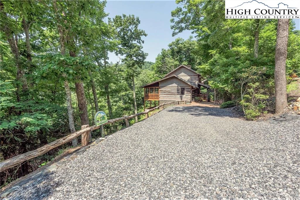 Image number 20 for the current listing