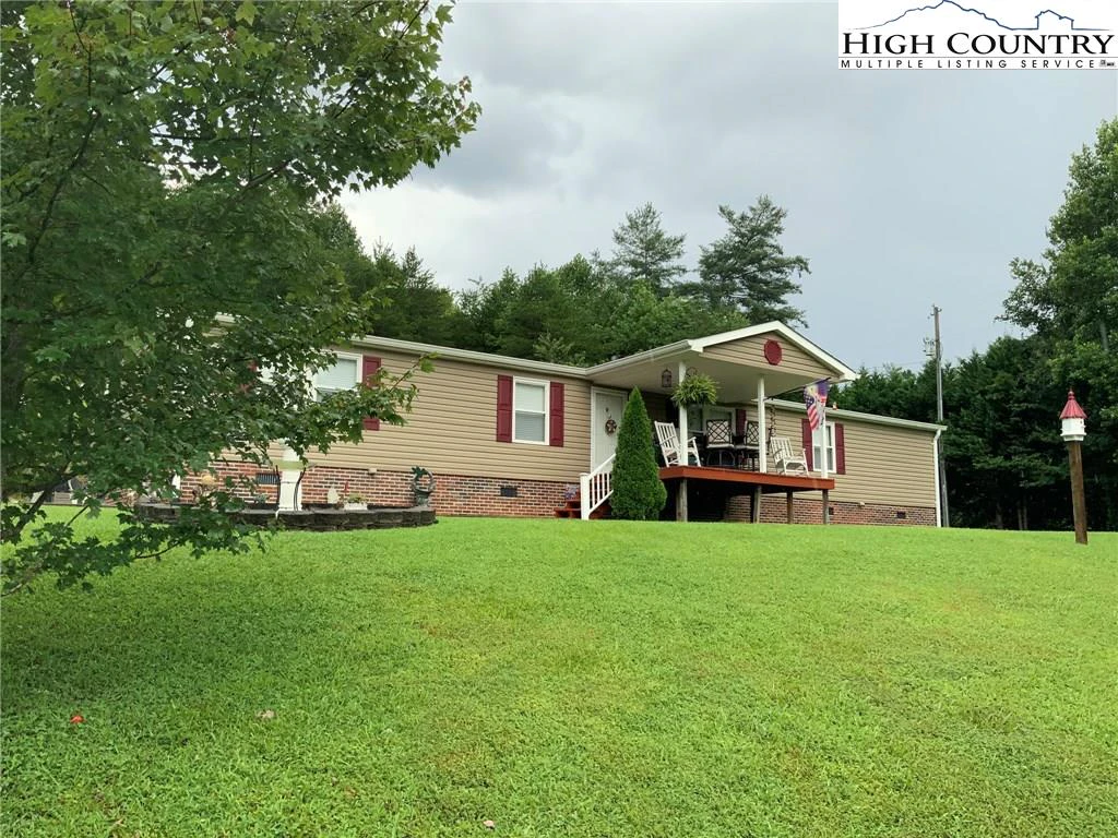 Image number 1 for the current listing