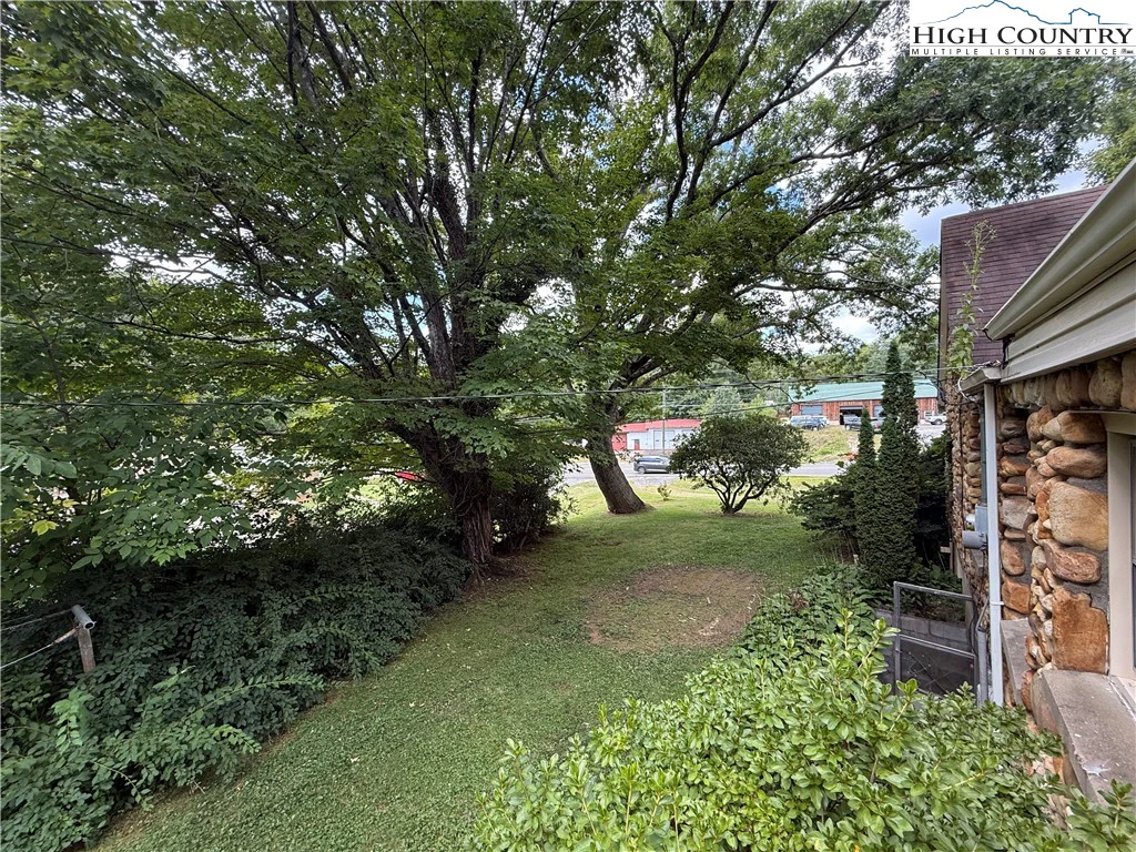 Image number 20 for the current listing