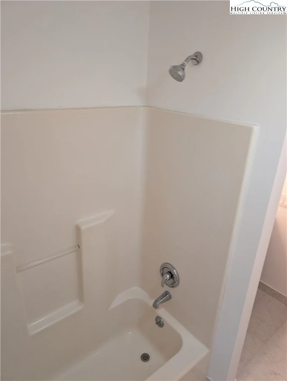 Image number 6 for the current listing
