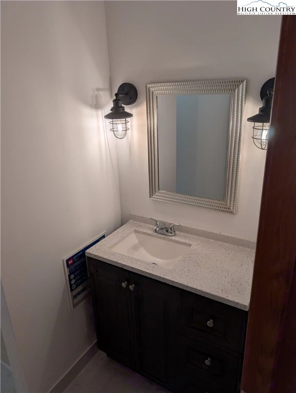 Image number 7 for the current listing