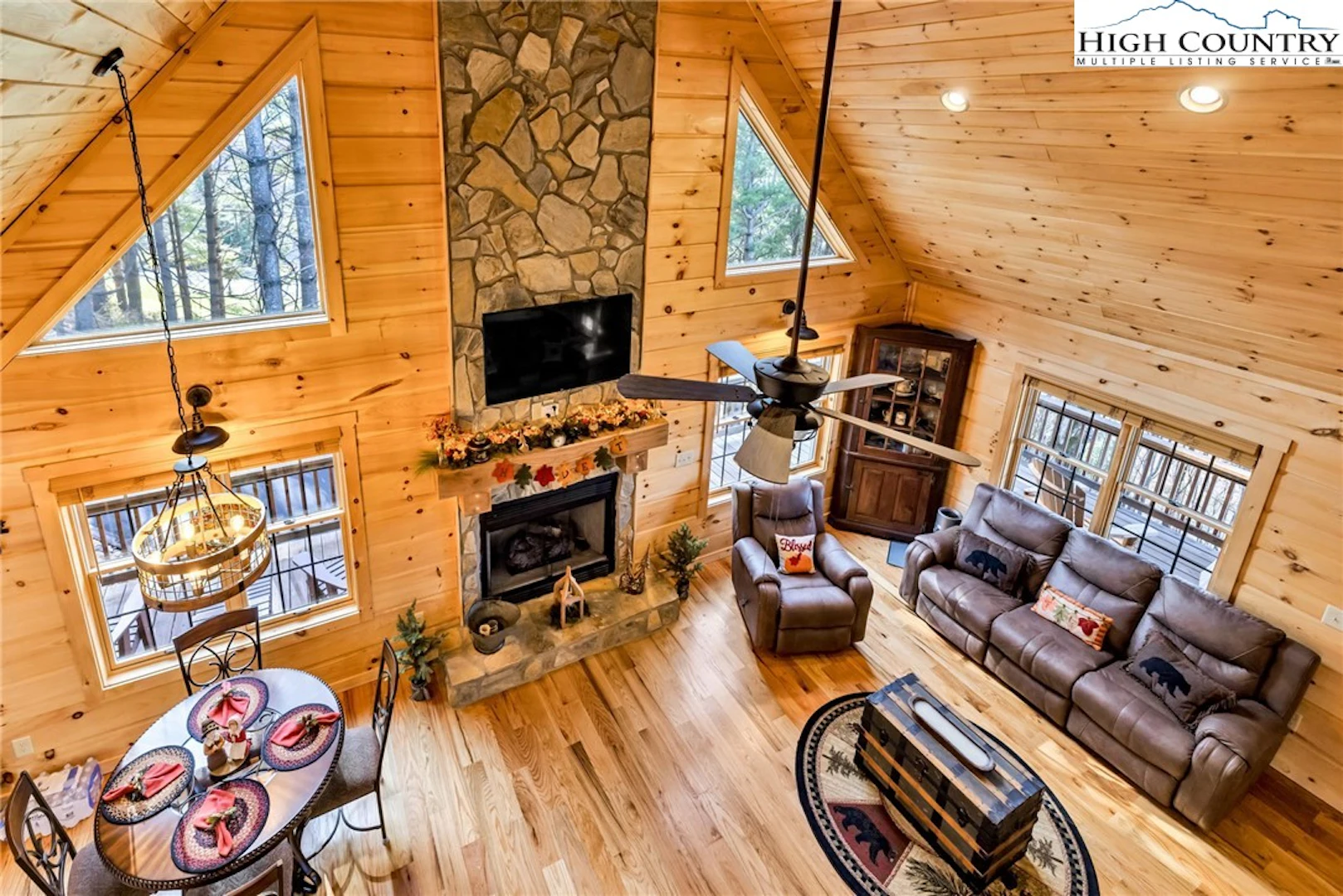 Image number 5 for the current listing