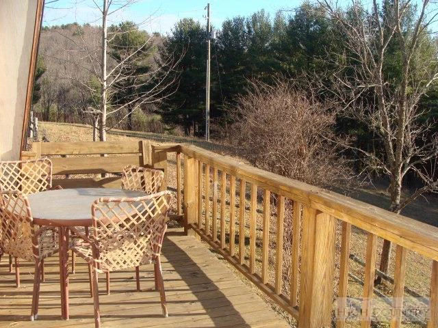 Image number 10 for the current listing