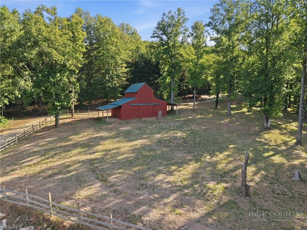 Image number 6 for the current listing
