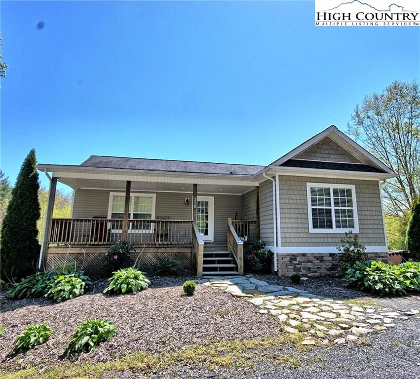 Image number 1 for the current listing