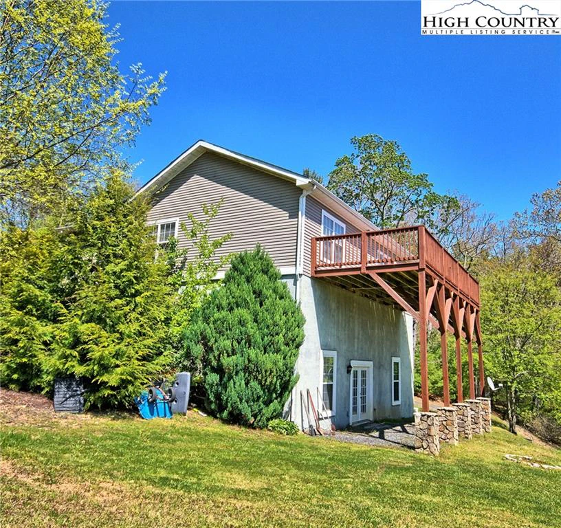 Image number 8 for the current listing