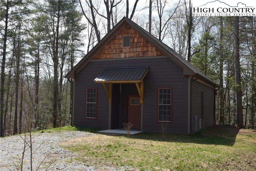 Image number 6 for the current listing
